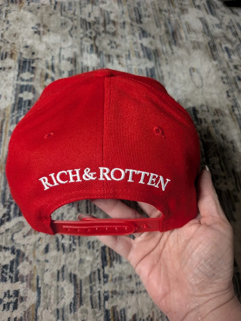 Rich and Rotten rich rotten